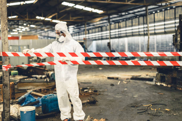 Professional Sewage Cleanup technician working in Inverness, IL